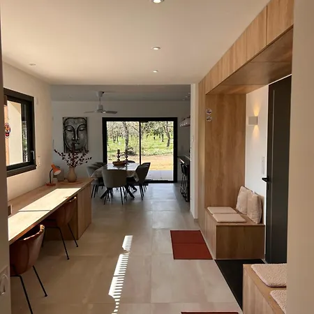 Domaine De Gayfie Sarl Casa de Férias