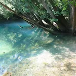 Domaine De Gayfie Sarl Vakantiehuis *