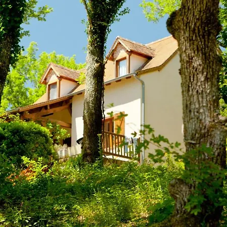 Hébergement de vacances Domaine De Gayfié *