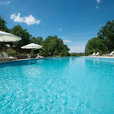 Hébergement de vacances Domaine De Gayfié *