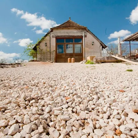 Domaine De Gayfie Sarl Ferienhaus