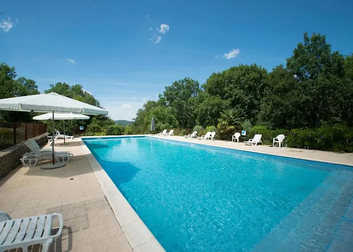 Domaine De Gayfie Sarl Vakantiehuis *