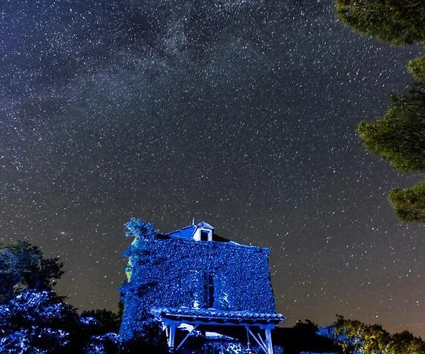 Domaine De Gayfie Sarl Vakantiehuis