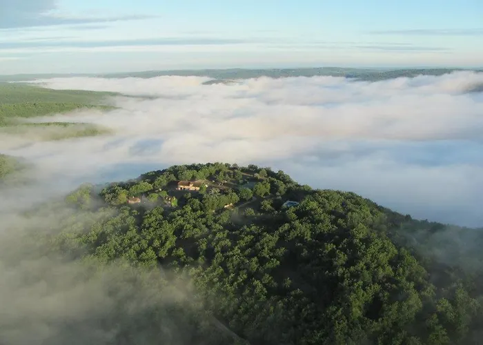 Domaine De Gayfie Sarl Vakantiehuis *